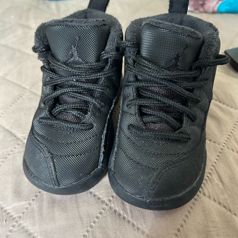 Kids Black Jordan Shoes